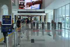 Stasiun BNI City mulai uji coba layani naik dan turun penumpang KRL